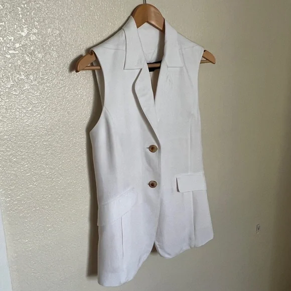 Theory White Vest Waistcoat - Picture 2 of 11